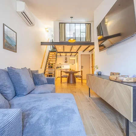 公寓 Duplex De Charme Au Coeur D'antibes 昂蒂布