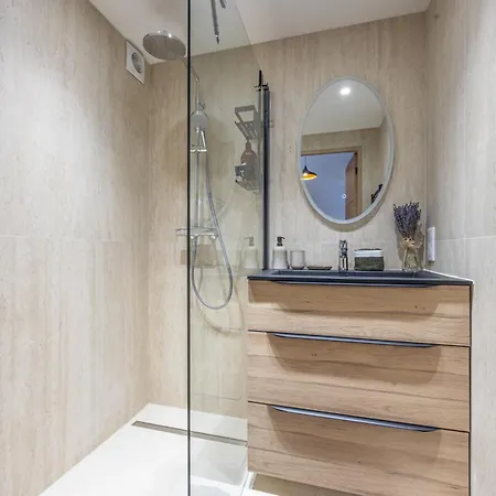 Duplex De Charme Au Coeur D'antibes 昂蒂布